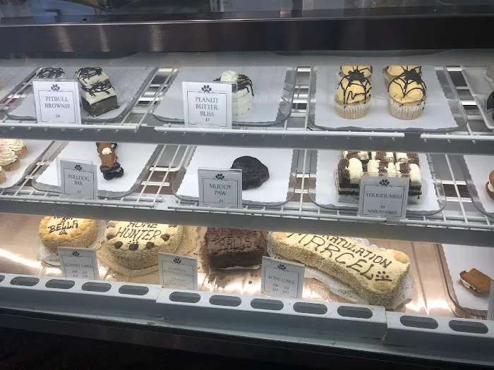 Le Marcel Bakery for Dogs Picture 8