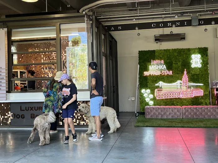 Mishka Dog Boutique (Ferry Building) Picture 1