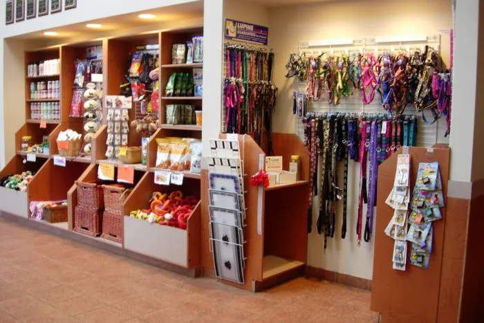 VCA Plymouth Animal Hospital and Pet Resort Picture 8