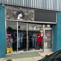 Malone ‘ S clothing store ico