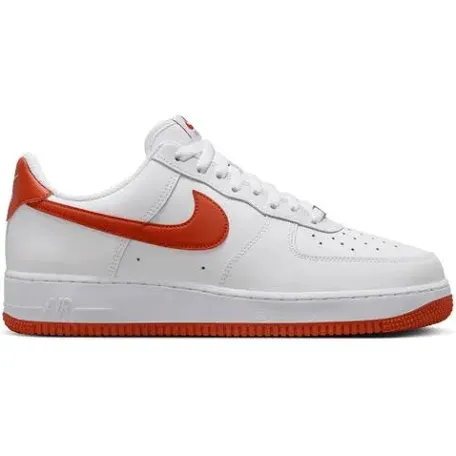 Malone ‘ S clothing store Picture 9