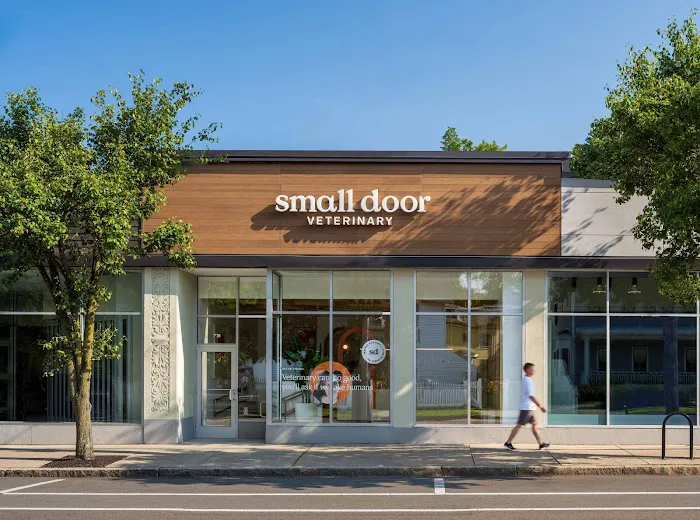 Small Door Veterinary - Newton Centre Picture 1