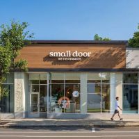 Small Door Veterinary - Newton Centre ico