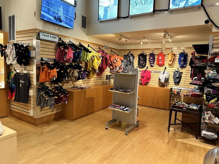 YAP Stores Picture 3