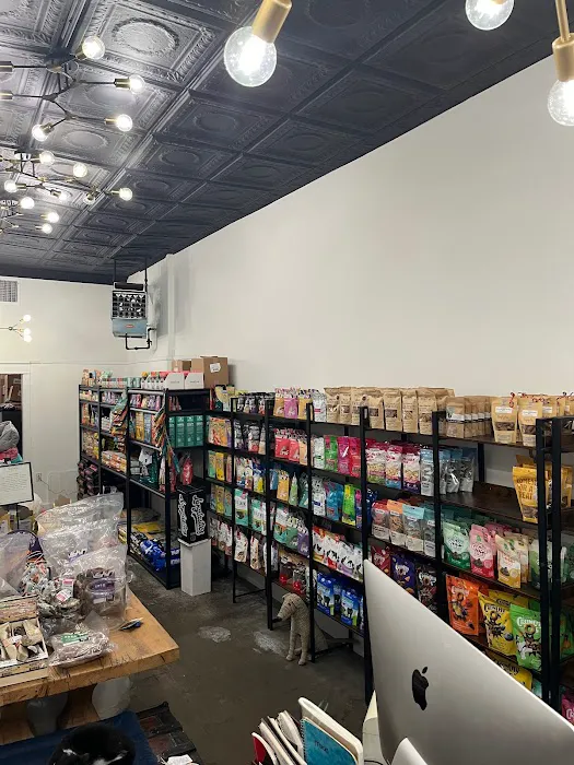 Dig your neighborhood pet shop Picture 2