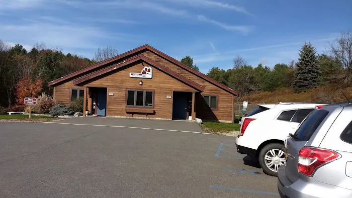 Nassau Veterinary Clinic Picture 7