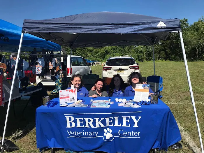 Berkeley Veterinary Center Picture 4