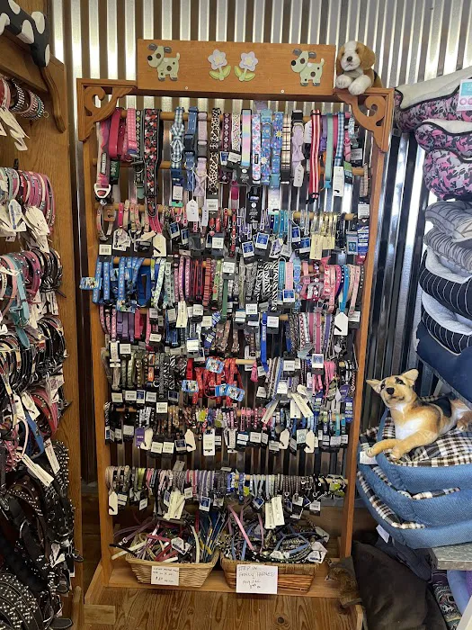Pet Lovers Pet Shop and Grooming Picture 4