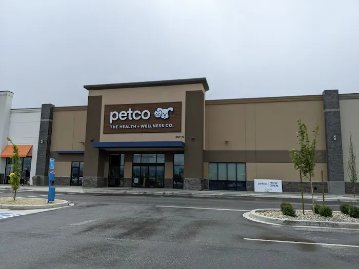 Petco Picture 4