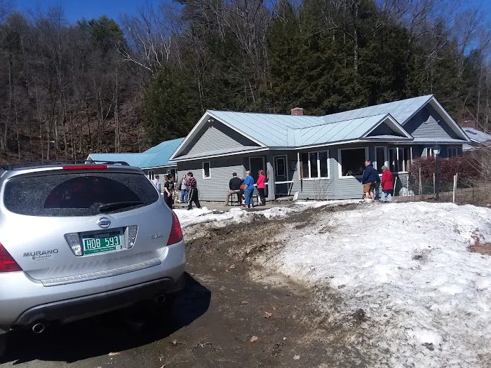 River Road Veterinary Clinic Picture 10