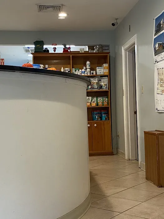 Pine Banks Animal Hospital Picture 6