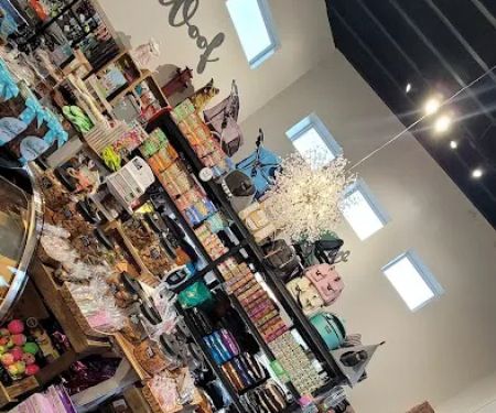 Cafe BoneJour Pet boutique and barkery