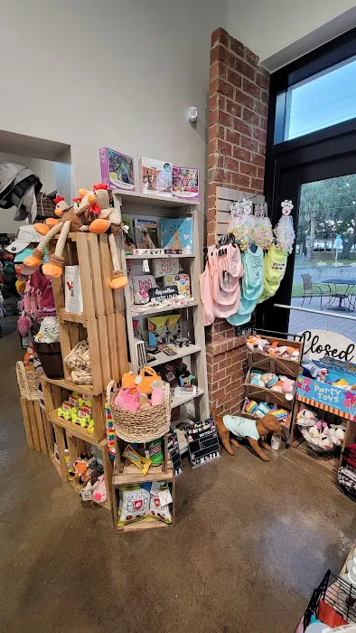 Cafe BoneJour Pet boutique and barkery Picture 4