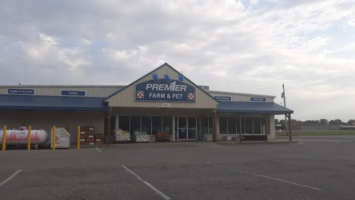 Premier Farm & Pet Picture 2