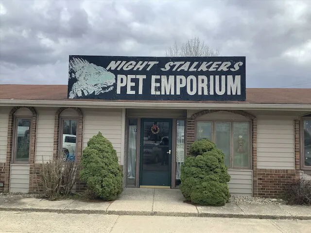 Night Stalkers Pet Emporium Picture 3