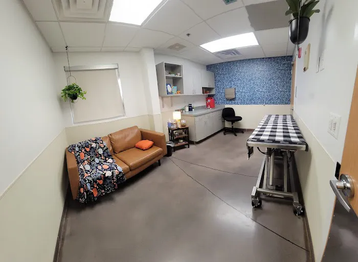 Thrive Pet Healthcare Urgent Care - Turnersville Picture 5