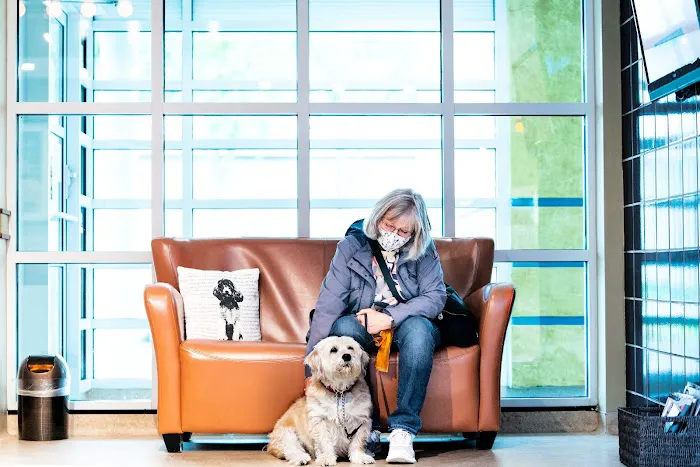 Thrive Pet Healthcare Urgent Care - Turnersville Picture 8
