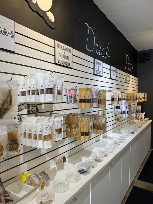 The Doggie’s Deli Picture 5
