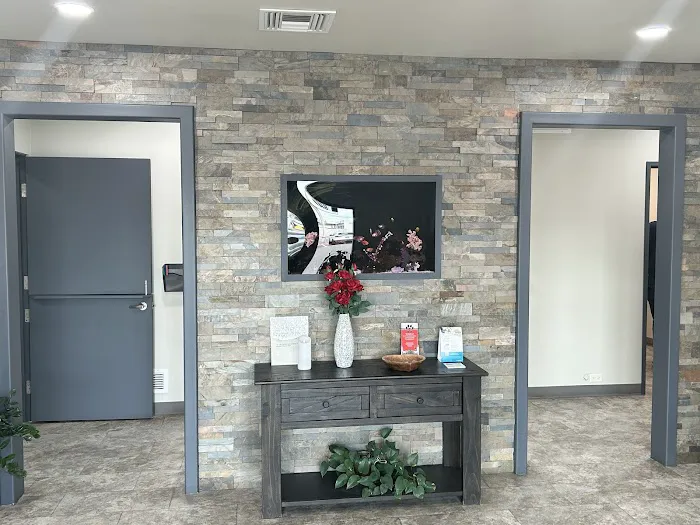 Moon Valley Animal Hospital Picture 2