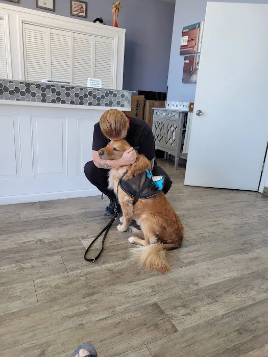 Pecan Grove Veterinary Hospital Picture 1