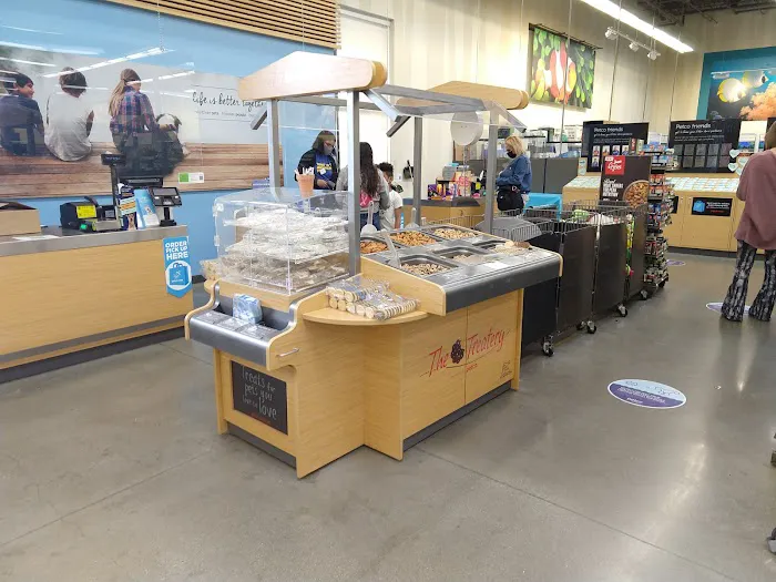 Petco Picture 3
