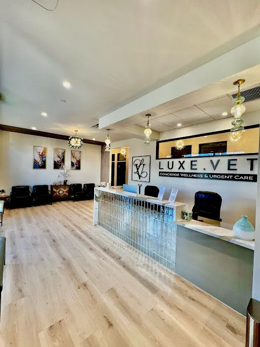 LUXE.VET Picture 4