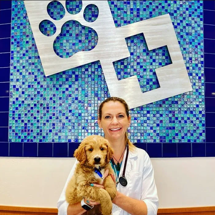 McClintock Animal Care Center Picture 10