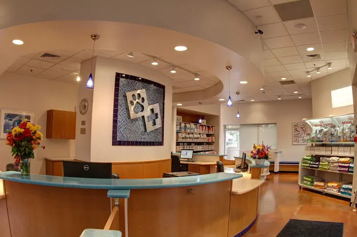 McClintock Animal Care Center Picture 9