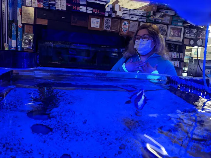 Discount Tropical Fish & Pond Picture 7