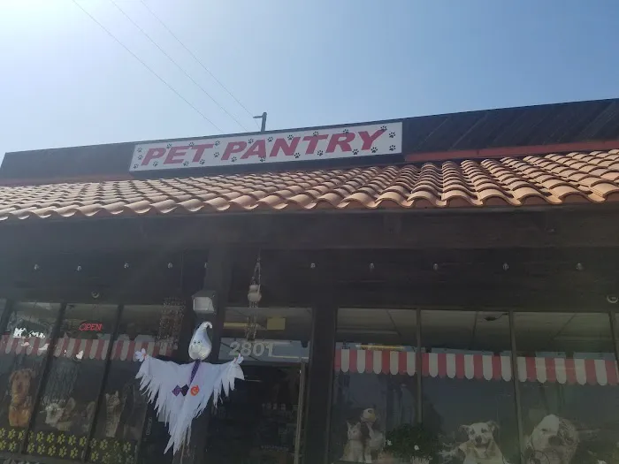 Pet Pantry Picture 6