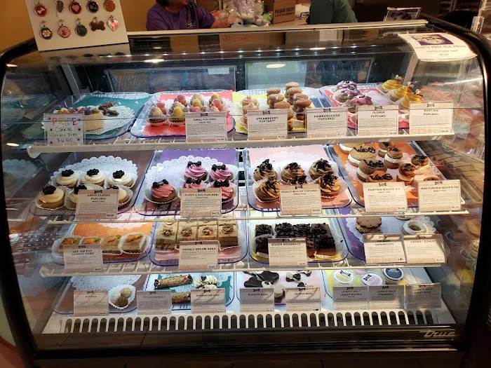 Three Dog Bakery Encino Picture 2