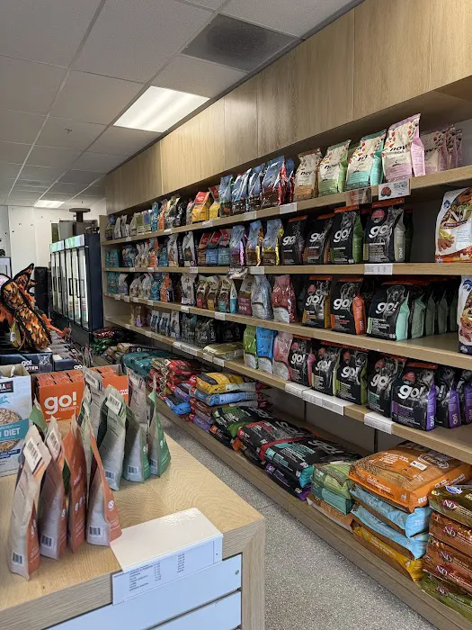 Healthy Furs - Natural Pet Store Picture 2