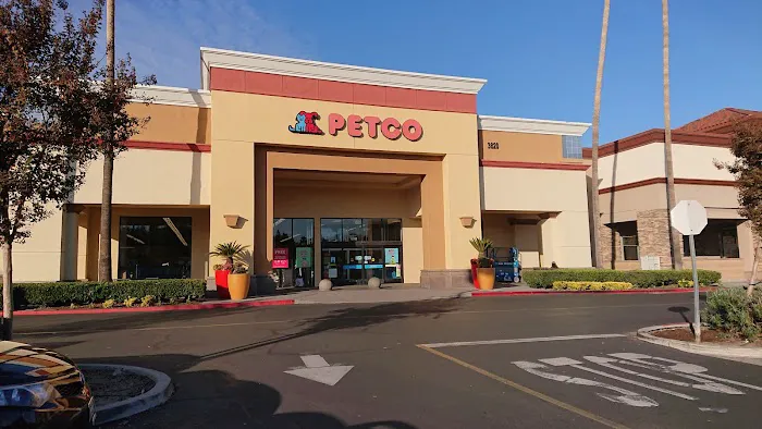 Petco Picture 9