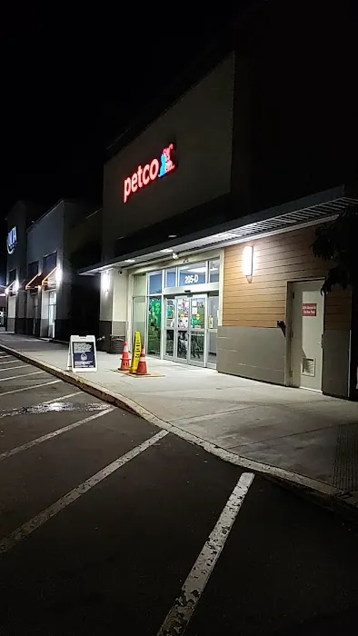 Petco Picture 4