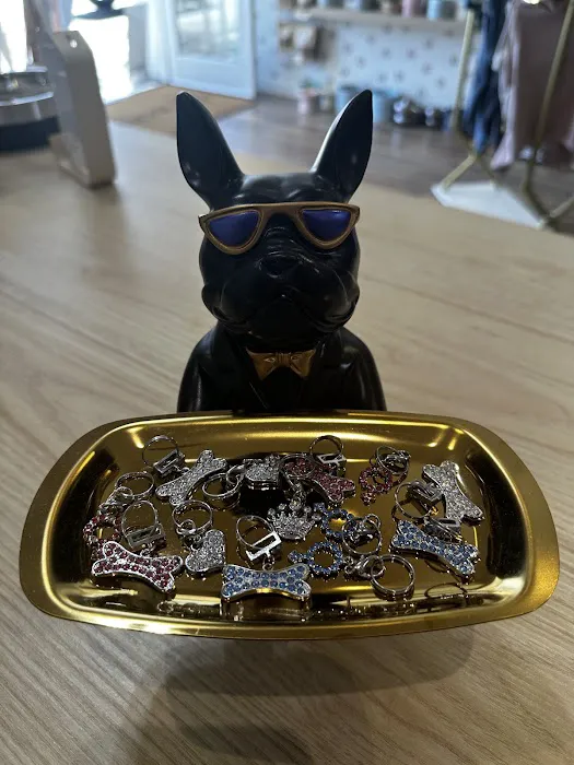 Barkers Dog Boutique Picture 3