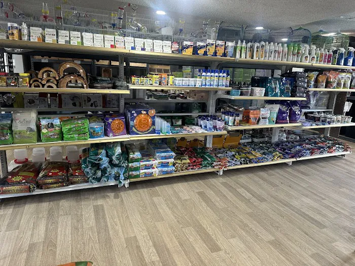 Mendoza's Feed and Supply Picture 3