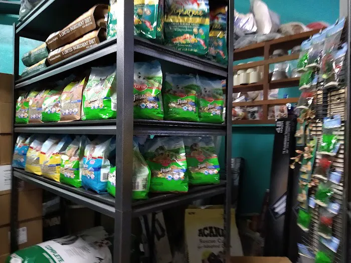 Lemon Grove Pet supplies and EXOTICS Picture 5