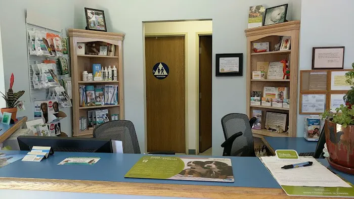 Marina Animal Hospital Picture 2