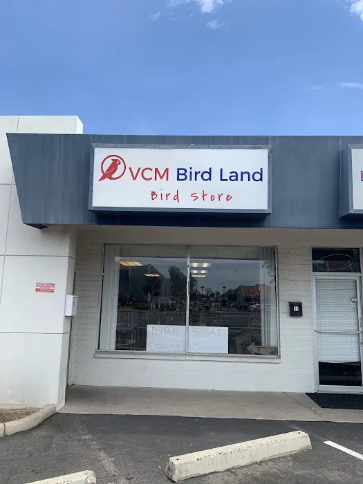VCM Bird Land, Bird Store Picture 1