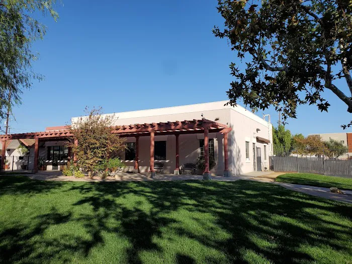 VCA Chatsworth Veterinary Center Picture 7