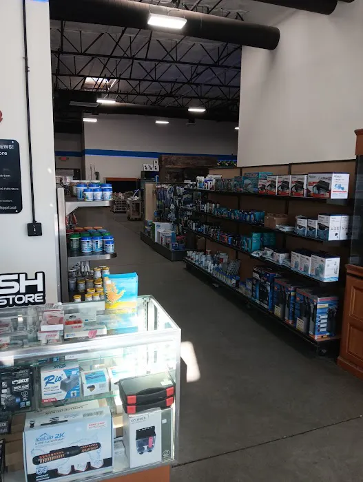 That Big Fish Store Picture 2