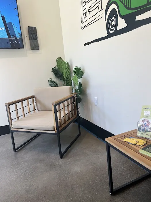 Green Dog Dental and Veterinary Center Picture 2
