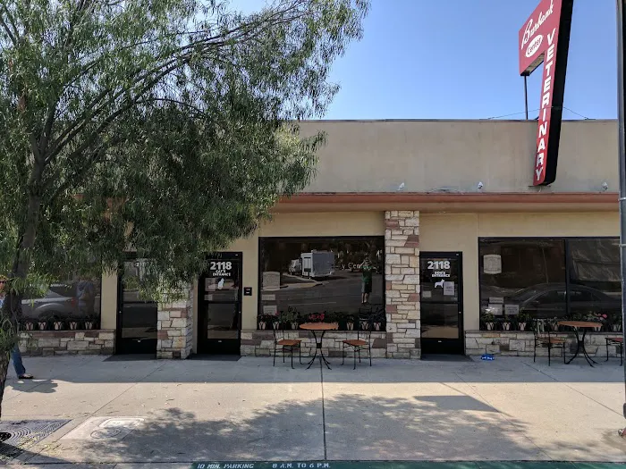 Burbank Veterinary Center Picture 2
