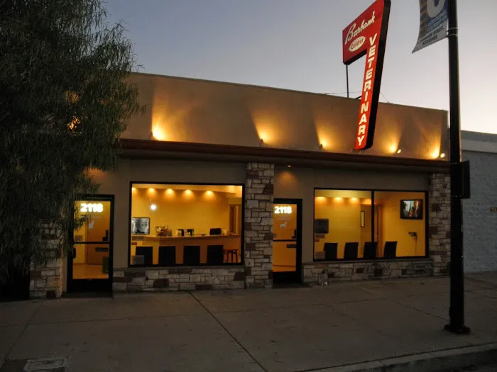 Burbank Veterinary Center Picture 5