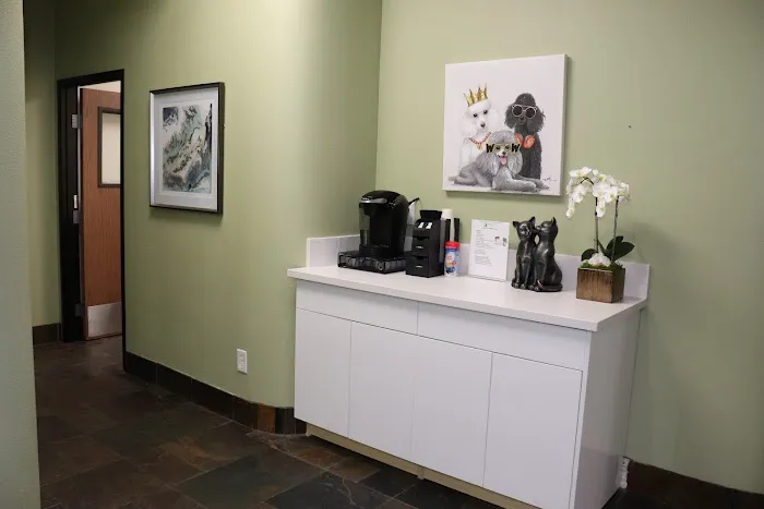 Grand Canyon Veterinary Hospital Picture 6