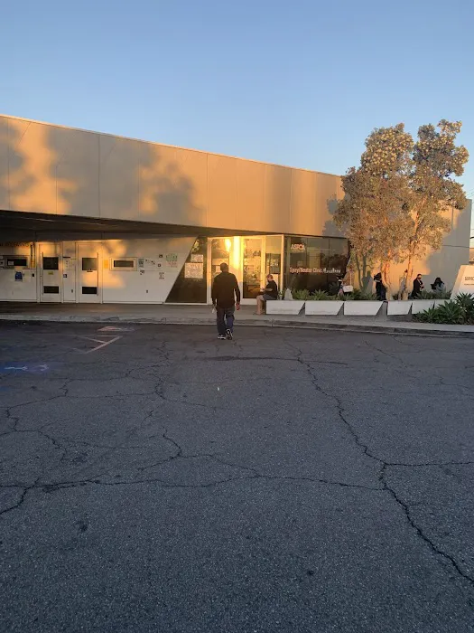 The ASPCA Los Angeles Spay/Neuter Clinic Picture 6