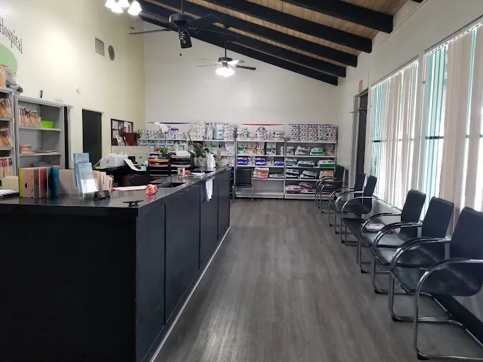 Colima Animal Hospital Picture 10