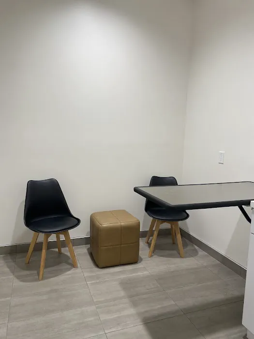 Cerritos Animal hospital Picture 6