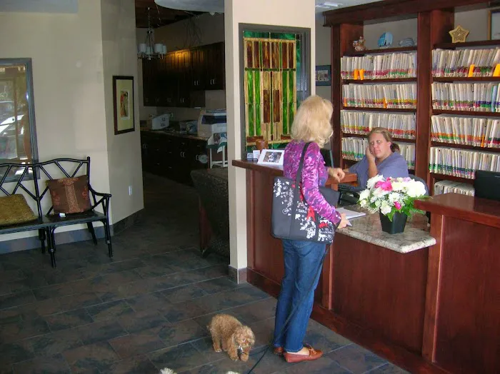 Beach Veterinary Hospital Picture 1