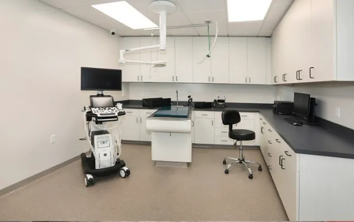 CASE Animal Hospital Picture 5